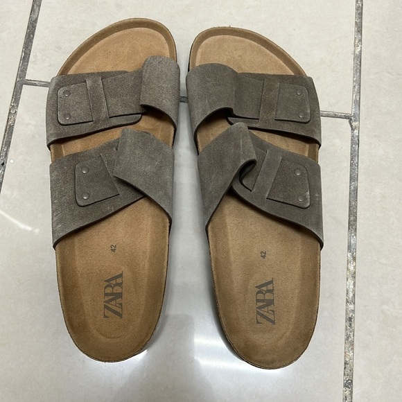 BNWOT Men’s Zara Strap Suede Sandals | Brown Size 9 - Picture 3 of 7